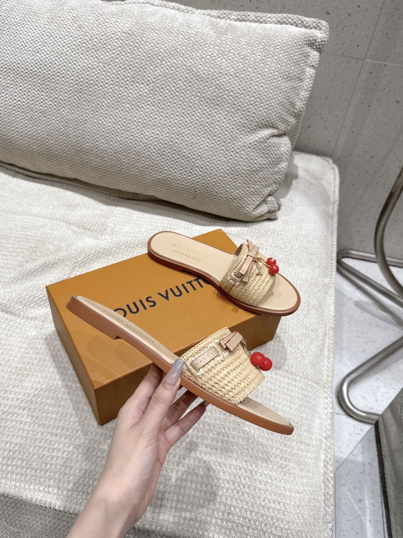 l0vis Vvtt0n slippers